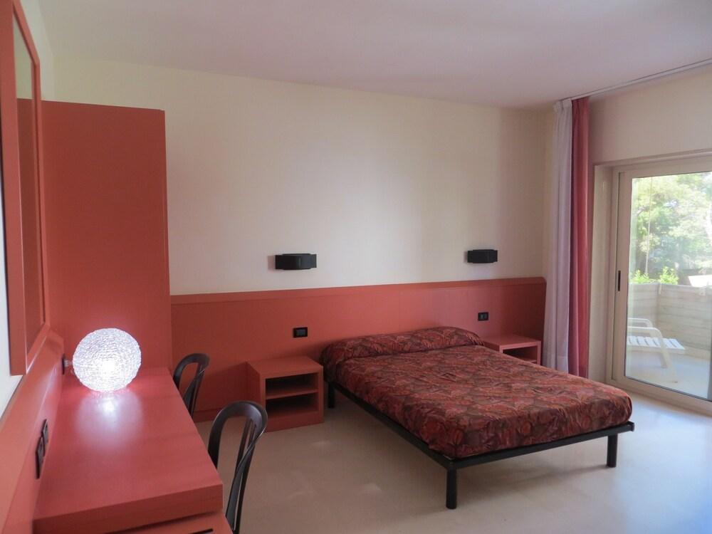 Villaggio Hotel Ripa Rodi Garganico Luaran gambar