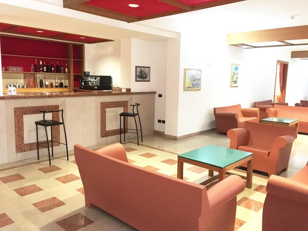 Villaggio Hotel Ripa Rodi Garganico Luaran gambar